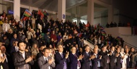 'Azerbaycanlı Usta Sanatçı Alim Kasımov'dan Iğdır'da Unutulmaz Konser”